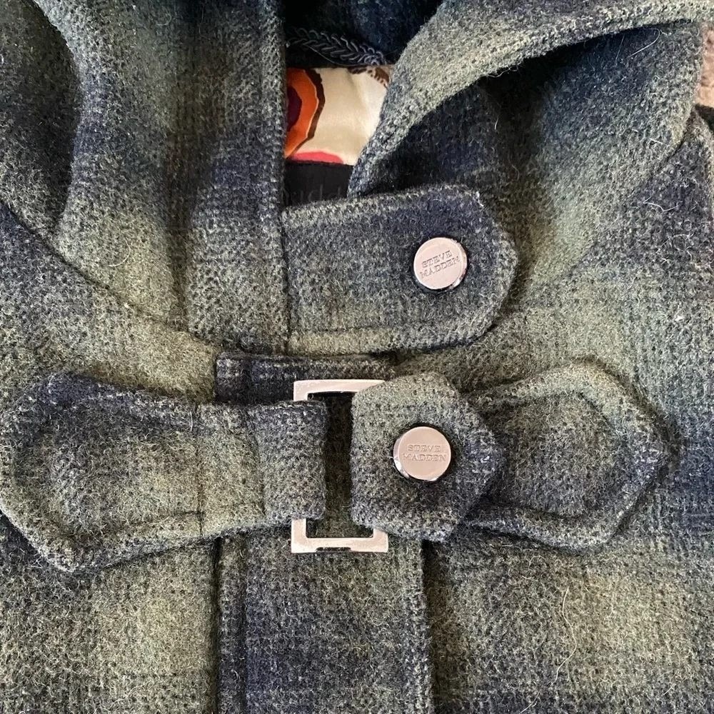 Steve Madden Toggle Coat Women Medium Green Black Plaid EUC Wool Blend Hood - Picture 5 of 7